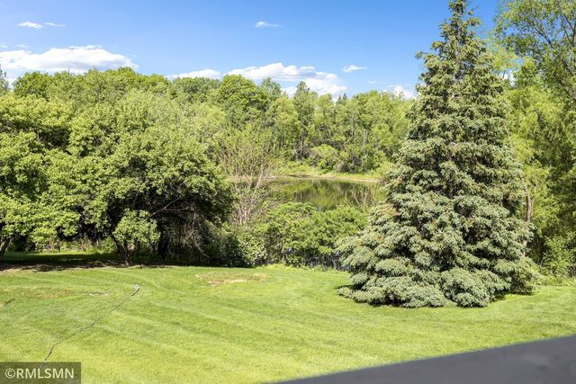 13233 Downey Trail, Apple Valley, MN 55124