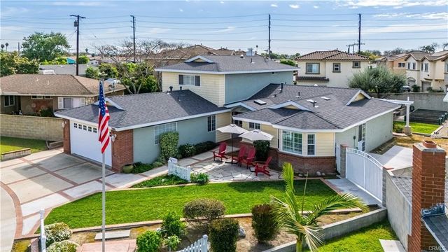 3080 W Glen Holly, Anaheim, CA 92804