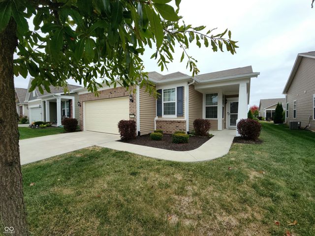 4880 Dahlia Drive, Plainfield, IN 46168