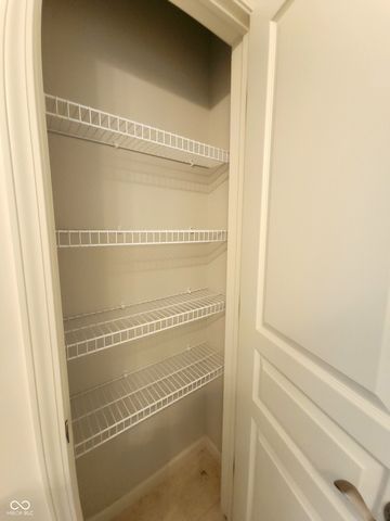 4880 Dahlia Drive, Plainfield, IN 46168