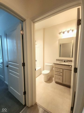 4880 Dahlia Drive, Plainfield, IN 46168