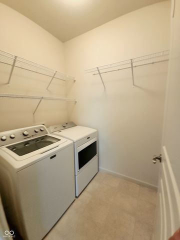 4880 Dahlia Drive, Plainfield, IN 46168