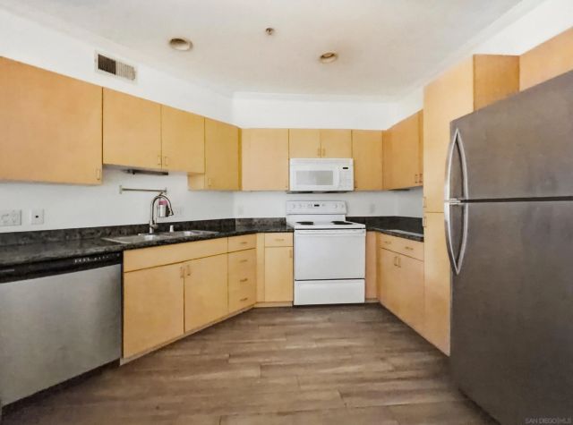 1501 Front St 340, San Diego, CA 92101