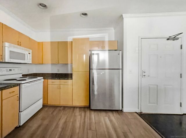 1501 Front St 340, San Diego, CA 92101