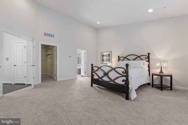 3419 POCAHONTAS DR, Edgewater, MD 21037
