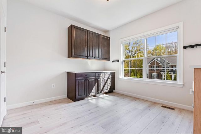 3419 POCAHONTAS DR, Edgewater, MD 21037