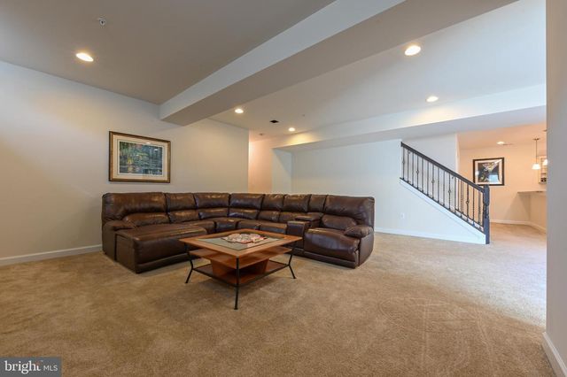 3419 POCAHONTAS DR, Edgewater, MD 21037