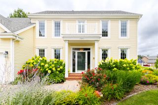 13303 Rocklyn Drive, Urbandale, IA 50323