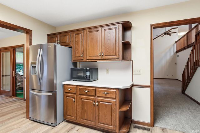 11116 Pine Orchard Cove, Fort Wayne, IN 46845