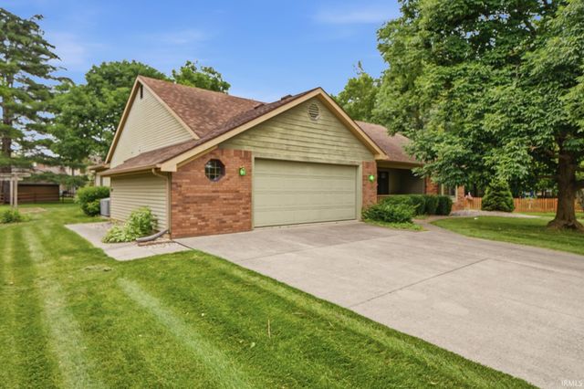 11116 Pine Orchard Cove, Fort Wayne, IN 46845