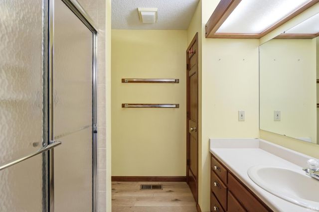 11116 Pine Orchard Cove, Fort Wayne, IN 46845