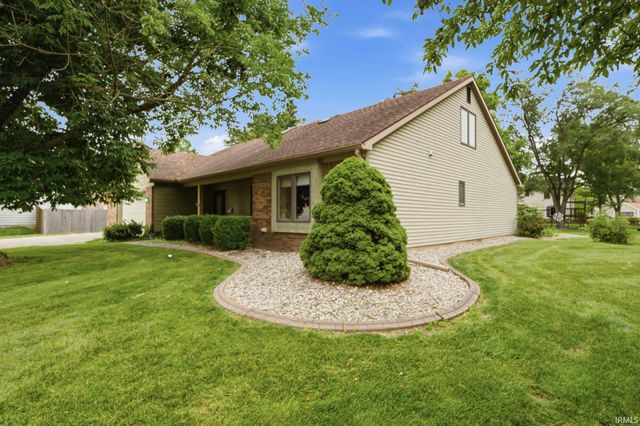 11116 Pine Orchard Cove, Fort Wayne, IN 46845