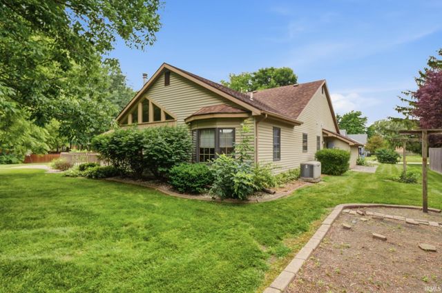 11116 Pine Orchard Cove, Fort Wayne, IN 46845