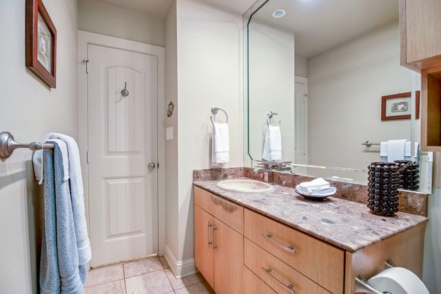 516 Arrowwood Beach Road, Trinidad, TX 75163