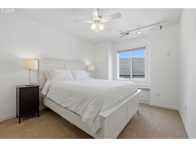 1873 N TEAKWOOD St, Canby, OR 97013