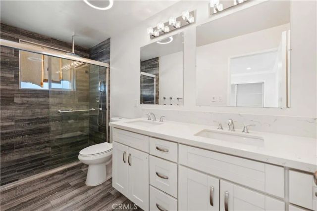 15406 Lull, Los Angeles, CA 91406