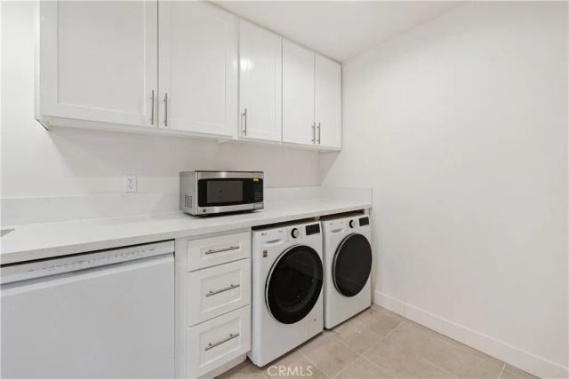 15406 Lull, Los Angeles, CA 91406