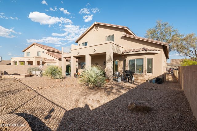 7975 N Higgins Feather Drive, Tucson, AZ 85743