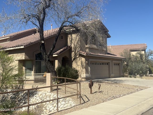 7975 N Higgins Feather Drive, Tucson, AZ 85743