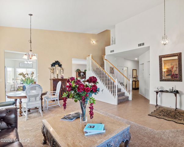 7975 N Higgins Feather Drive, Tucson, AZ 85743