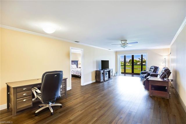 7402 Lake Breeze DR 306, Fort Myers, FL 33907