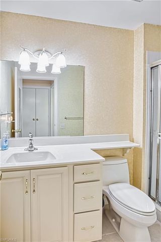 7402 Lake Breeze DR 306, Fort Myers, FL 33907