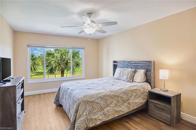 7402 Lake Breeze DR 306, Fort Myers, FL 33907