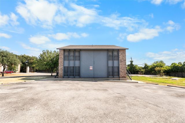 4304 Acropolis CT B, Austin, TX 78759