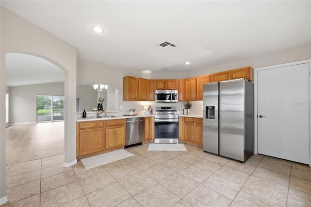 2729 REGENCY OAK LANE, Orlando, FL 32833
