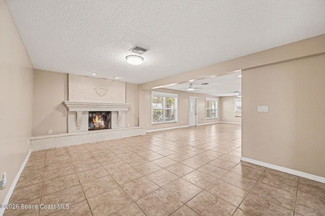 542 Coconut Street, Satellite Beach, FL 32937