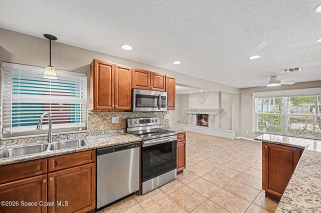 542 Coconut Street, Satellite Beach, FL 32937