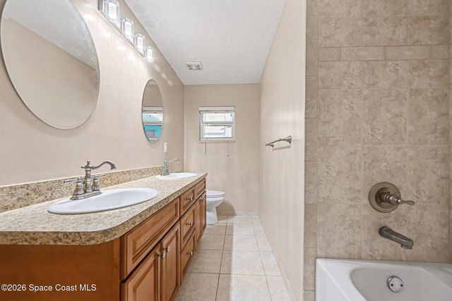 542 Coconut Street, Satellite Beach, FL 32937