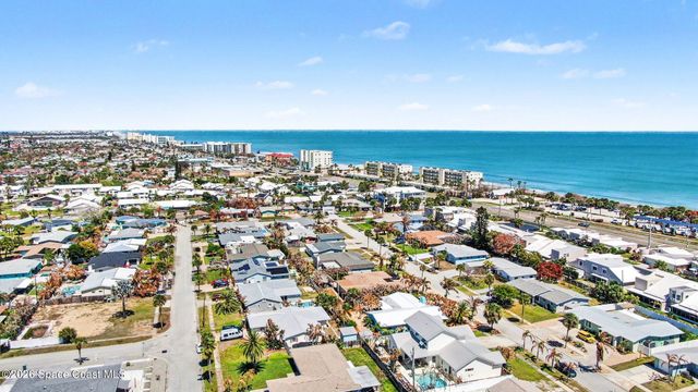 542 Coconut Street, Satellite Beach, FL 32937