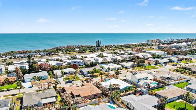 542 Coconut Street, Satellite Beach, FL 32937