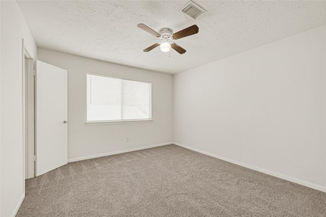 4910 Brownfields Court, Houston, TX 77066