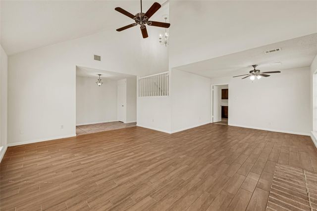 4910 Brownfields Court, Houston, TX 77066