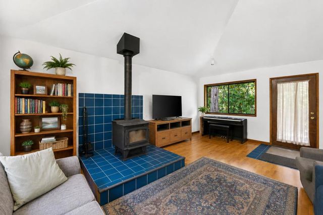 3750 Trout Gulch Road, Aptos, CA 95003