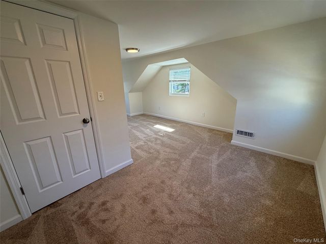 225 Fir Grove Road, Ronkonkoma, NY 11779