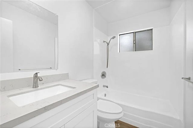 2030 E Wilshire Avenue B, Fullerton, CA 92831