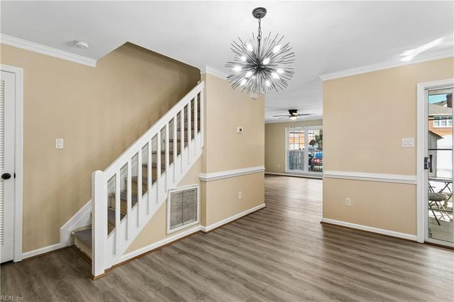 109 Cheltenham Way Apt A, Yorktown, VA 23693