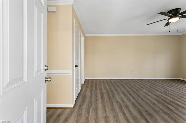 109 Cheltenham Way Apt A, Yorktown, VA 23693