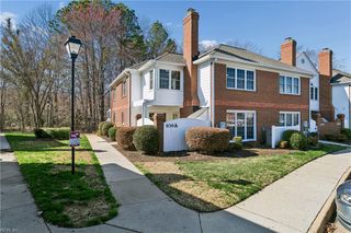 109 Cheltenham Way Apt A, Yorktown, VA 23693