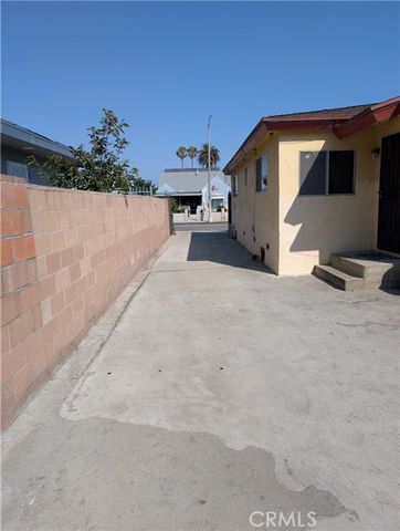 2235 HAUSER Boulevard, Los Angeles, CA 90016