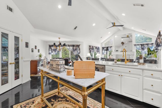 2 Cattail Ct, Hilton Head Island, SC 29926