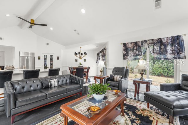 2 Cattail Ct, Hilton Head Island, SC 29926