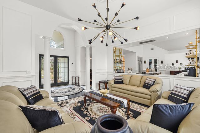 2 Cattail Ct, Hilton Head Island, SC 29926