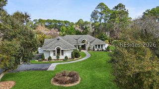 2 Cattail Ct, Hilton Head Island, SC 29926