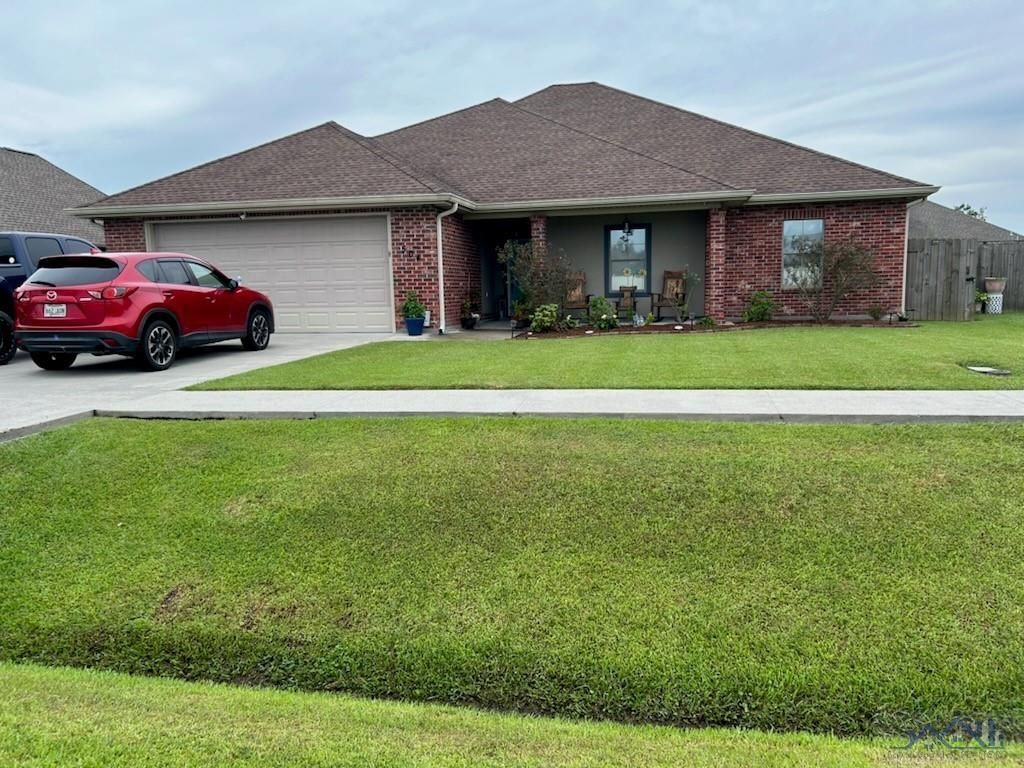 504 Sugar Plum Street, Houma, LA 70364