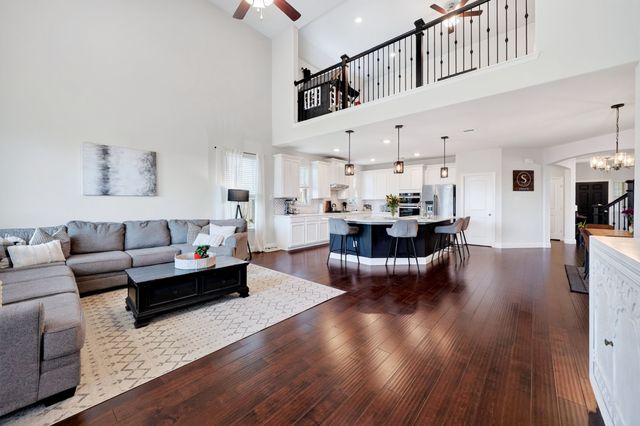 223 Red Oak Drive, Fate, TX 75087