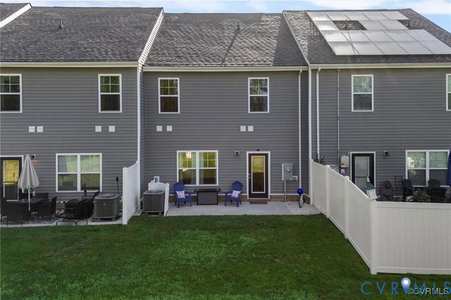 12576 Petrel Xing, Chesterfield, VA 23112